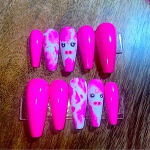 Press on nails